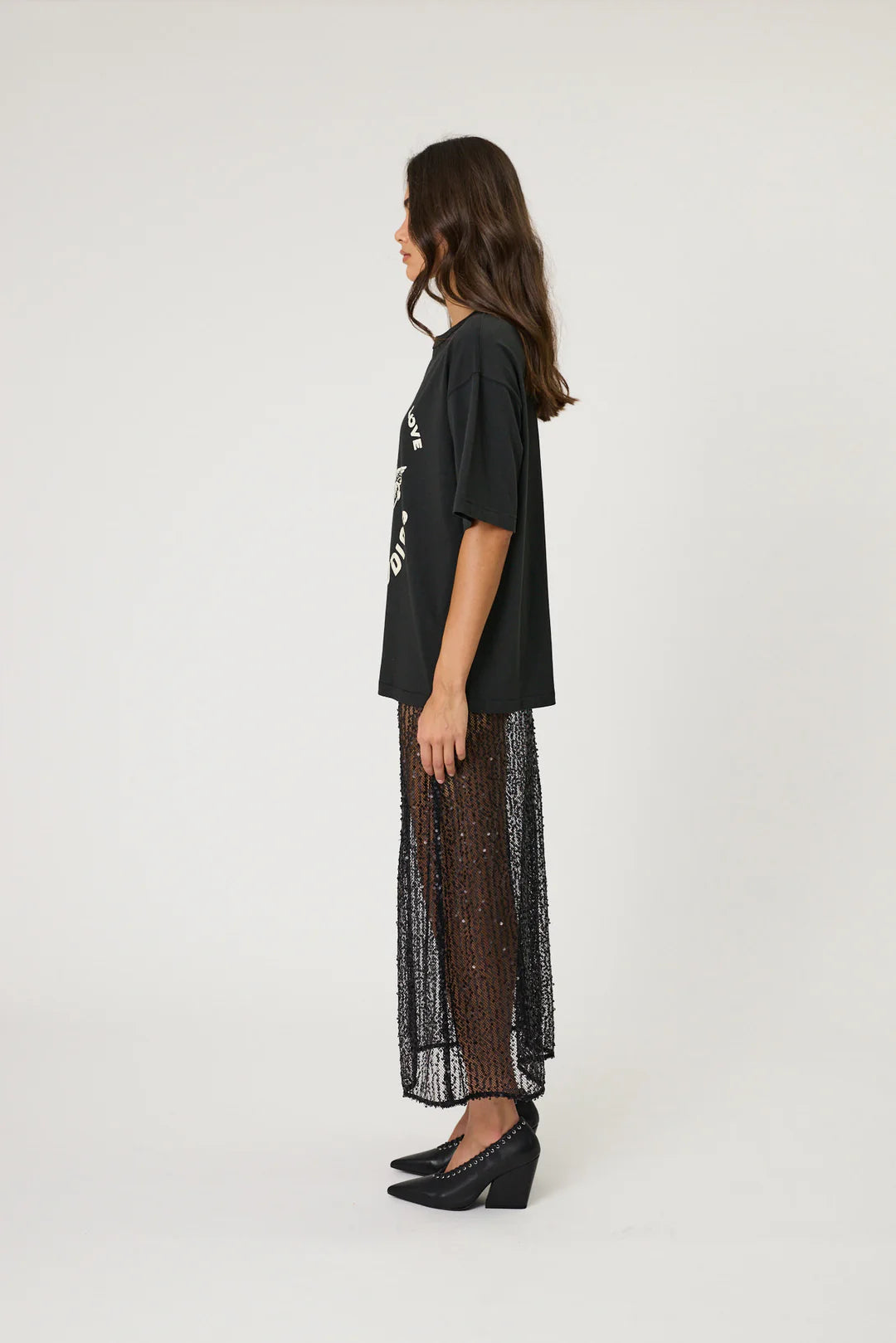 LOVESTRUCK TEE - WASHED BLACK