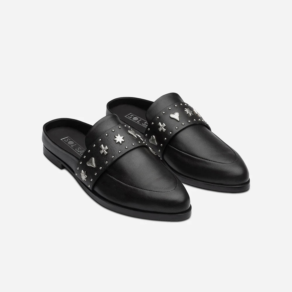 TUESDAY SLIDE BLACK/SILVER