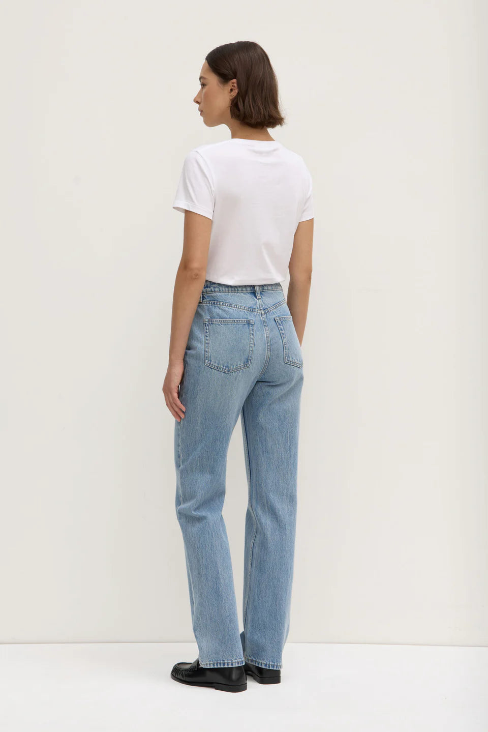 Womens Straight Leg Jean - Indigo Fade