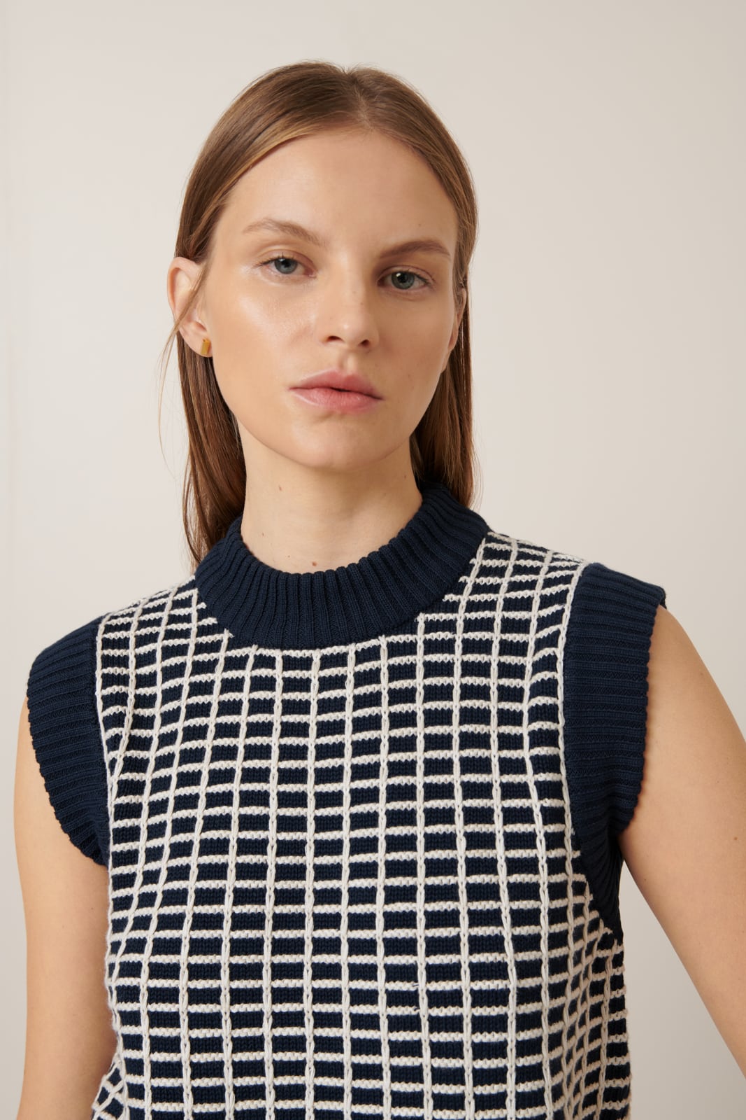 GRID VEST