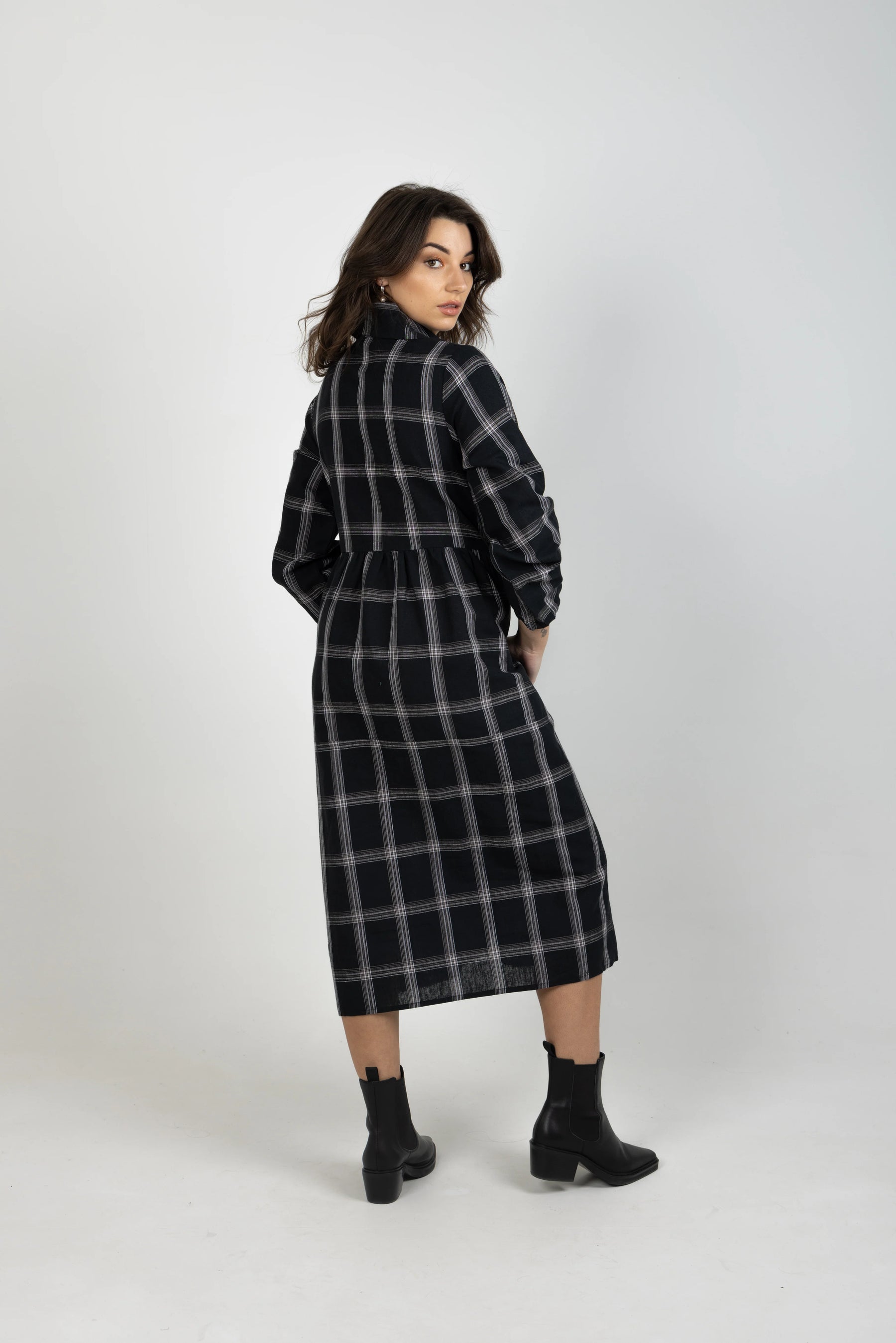 THING THING ALEAH DRESS BLACK PLAID