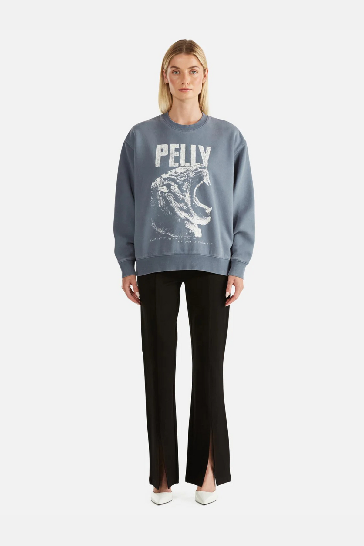 FEARLESS SWEATSHIRT