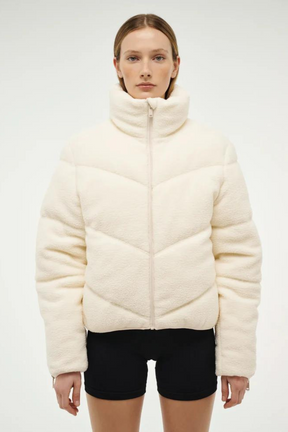 FORTUNE SHERPA JACKET IN WHISPER WHITE