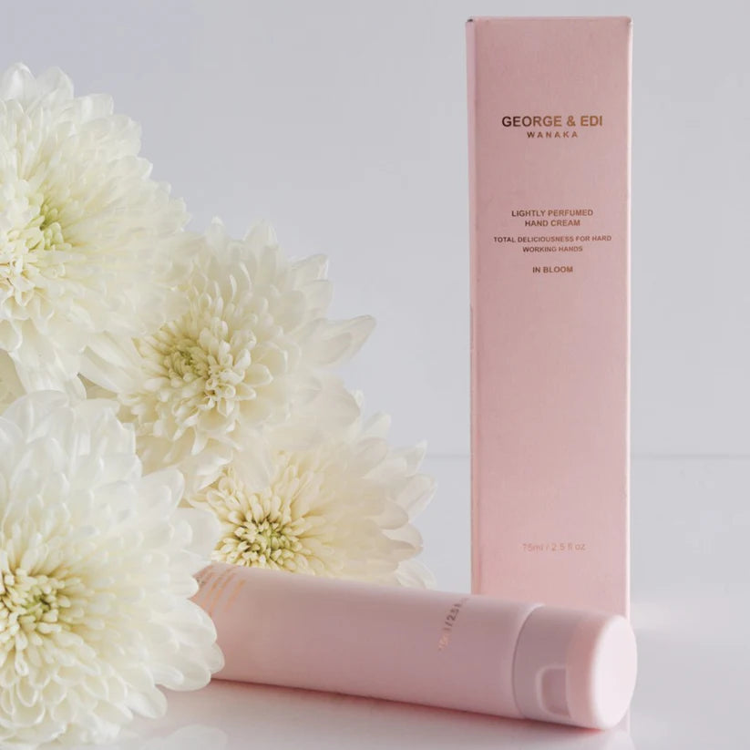 IN BLOOM LIGHTLY PERFUMED HAND CREAM