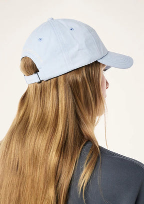 Heads up cap in heather blue