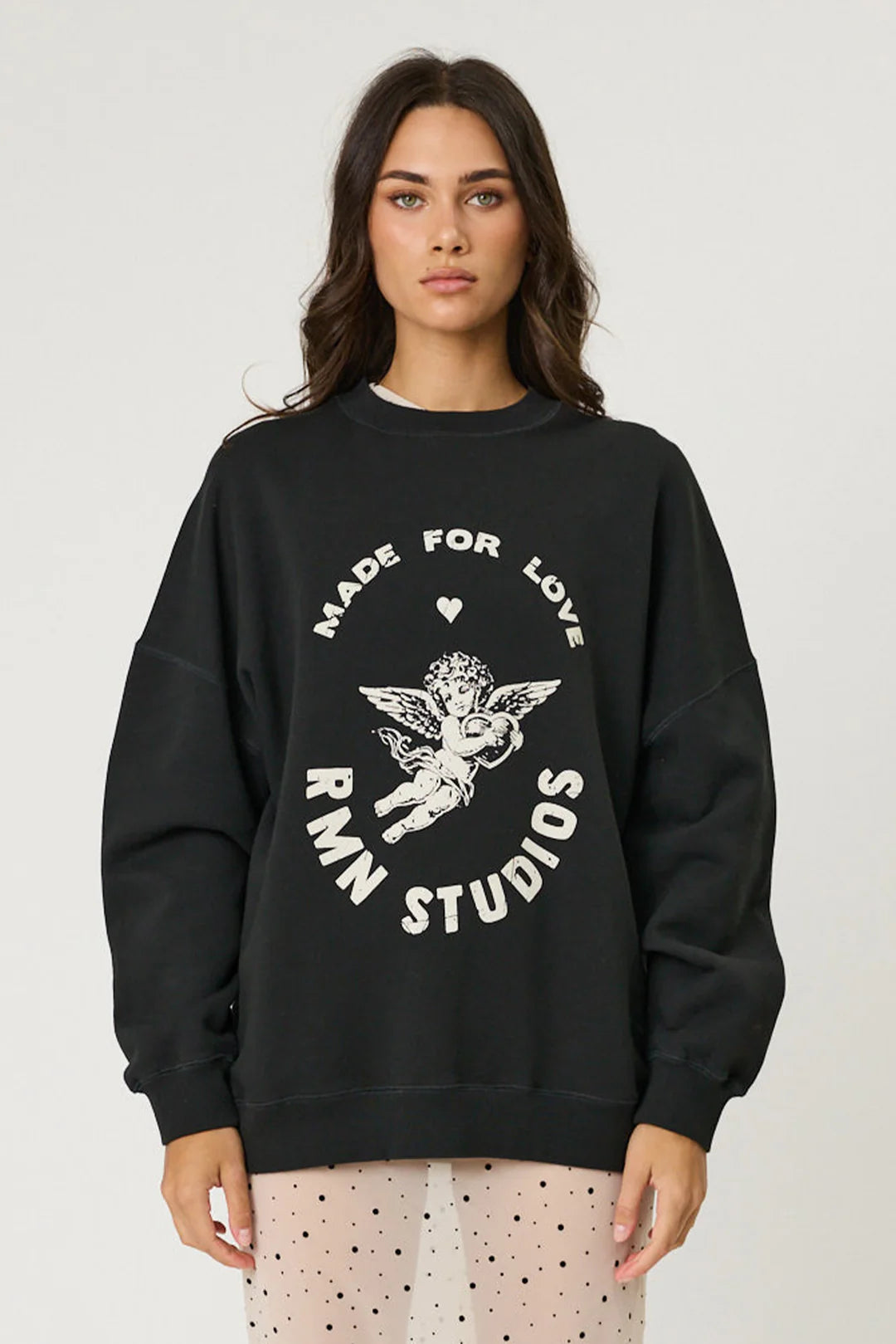 LOVESTRUCK CREW - WASHED BLACK