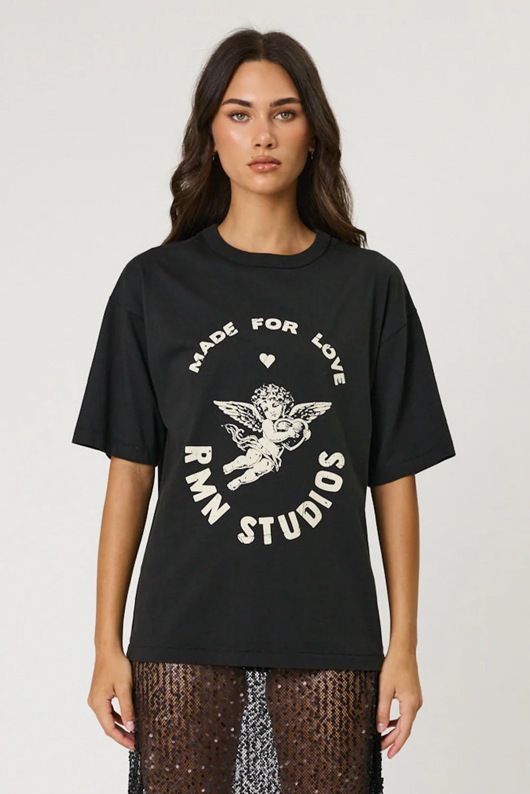 LOVESTRUCK TEE - WASHED BLACK