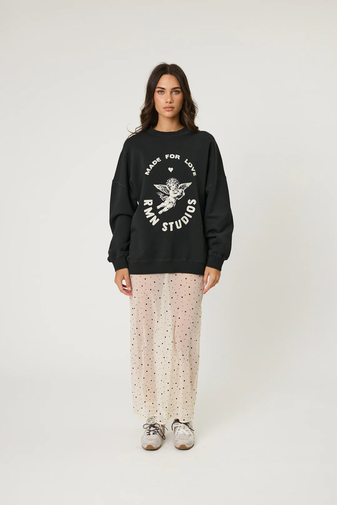 LOVESTRUCK CREW - WASHED BLACK
