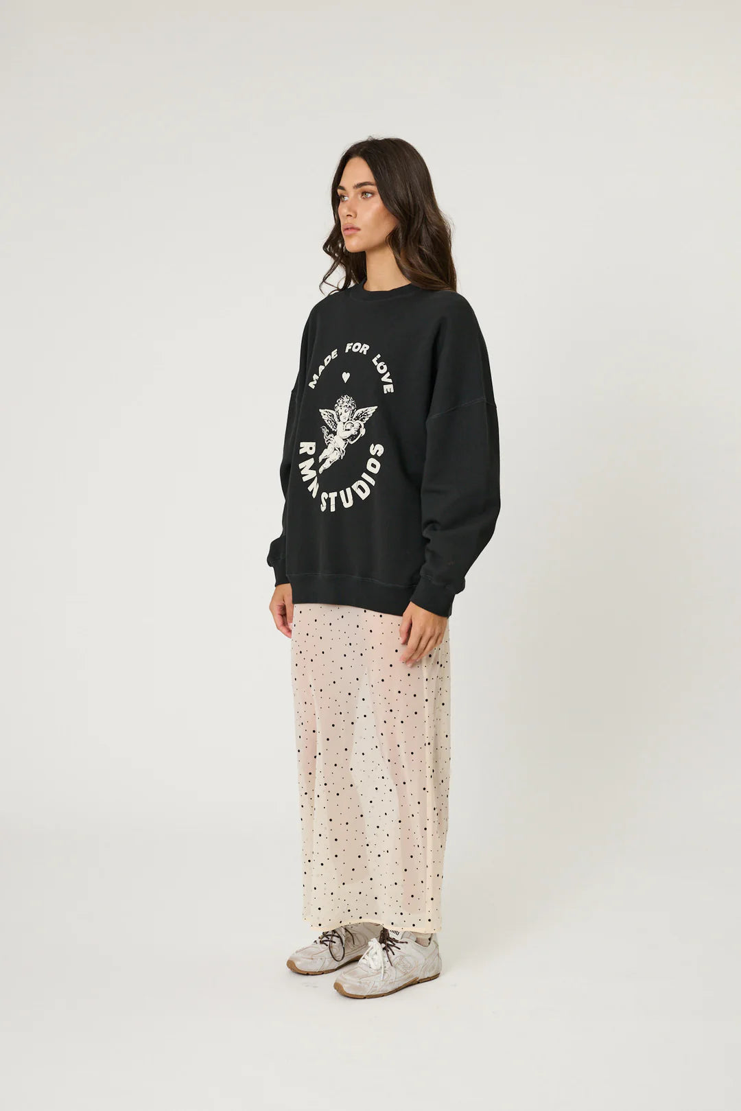LOVESTRUCK CREW - WASHED BLACK