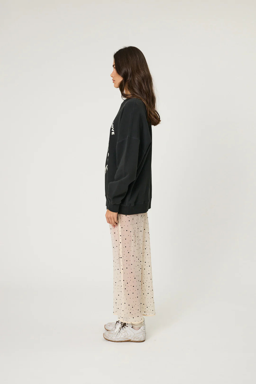 LOVESTRUCK CREW - WASHED BLACK