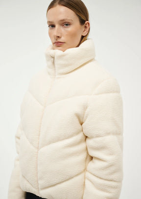 FORTUNE SHERPA JACKET IN WHISPER WHITE