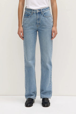 Womens Straight Leg Jean - Indigo Fade