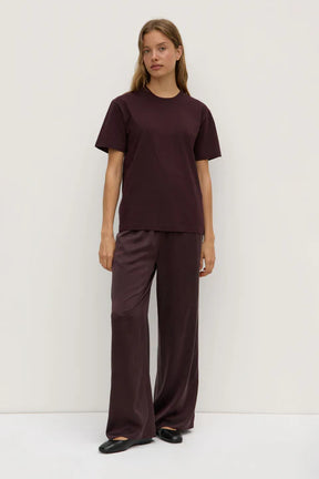 Base Tee - Burgundy