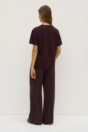 Base Tee - Burgundy