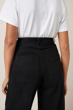 HIGH PUDDLE JEANS