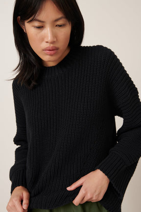 OUTLINE JUMPER