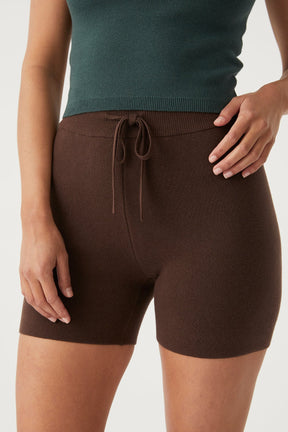 Esta Short - Chocolate